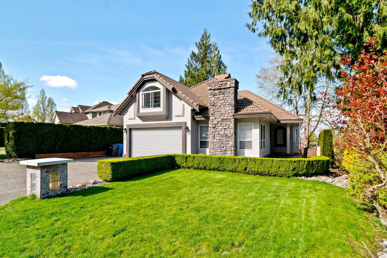 Sold: 4115 Belanger Drive, Abbotsford — photo 1