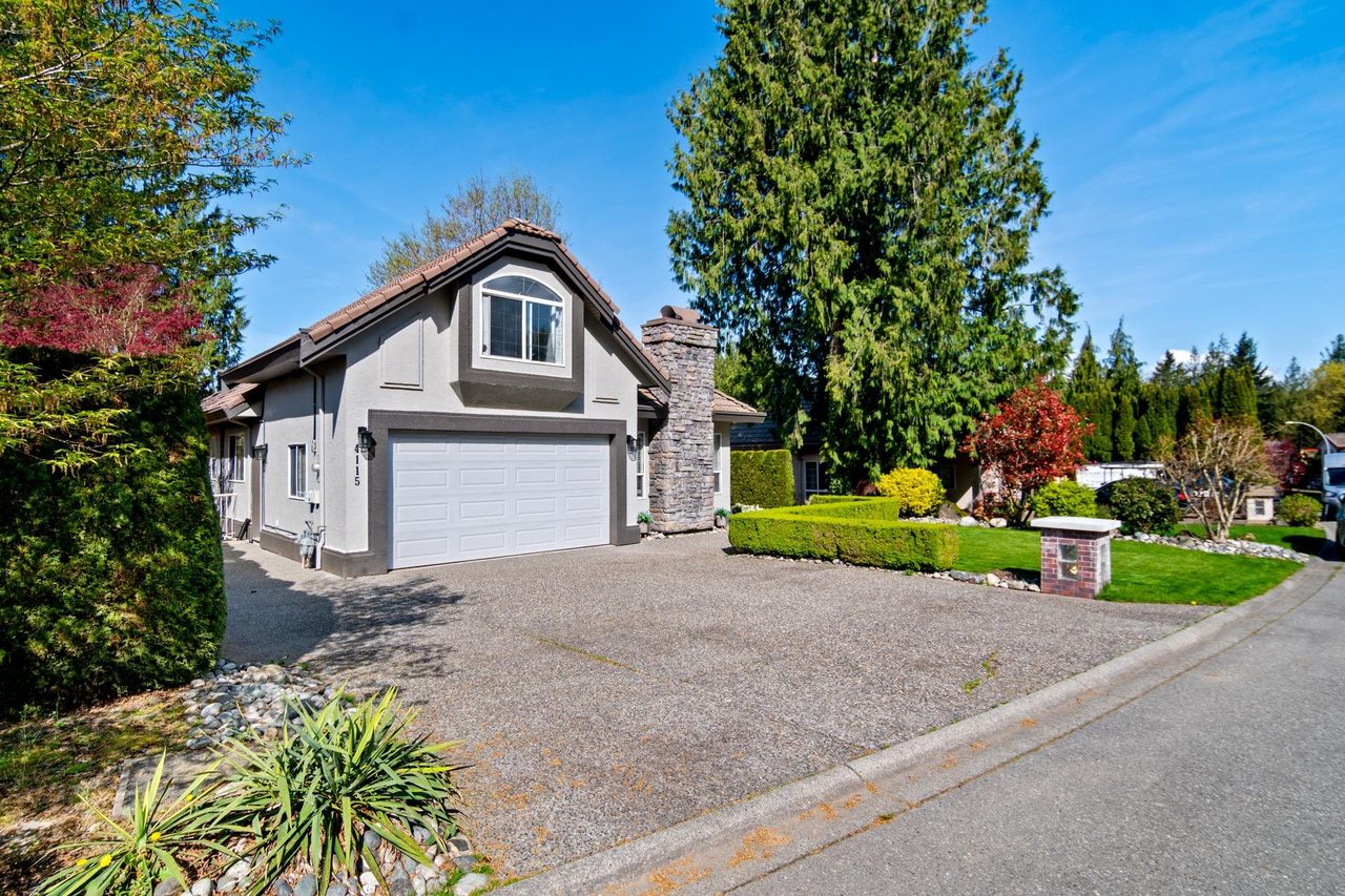 Sold: 4115 Belanger Drive, Abbotsford — photo 2