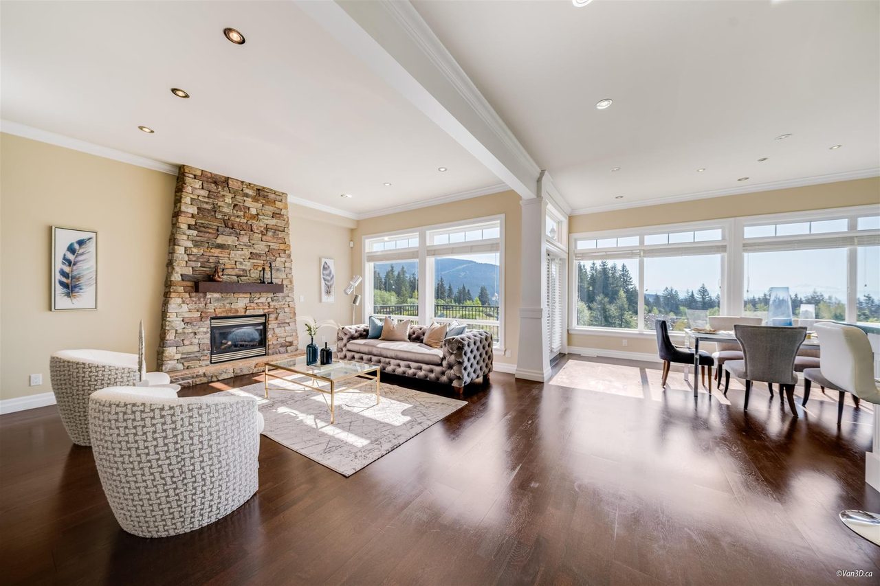 Sold: 3235 Chartwell Lane, Coquitlam — photo 3