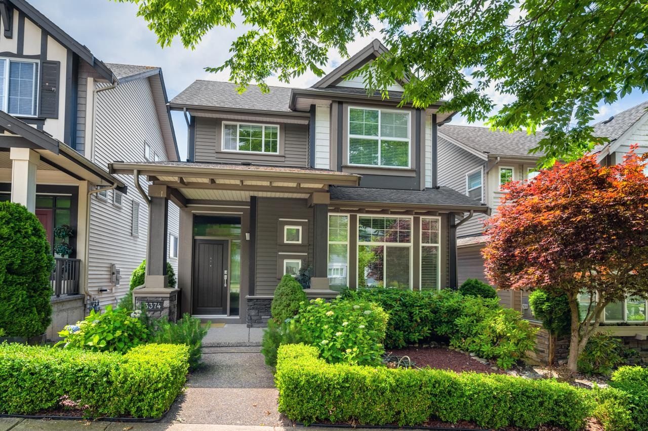 Sold: 3374 Highland Drive, Coquitlam — exterior