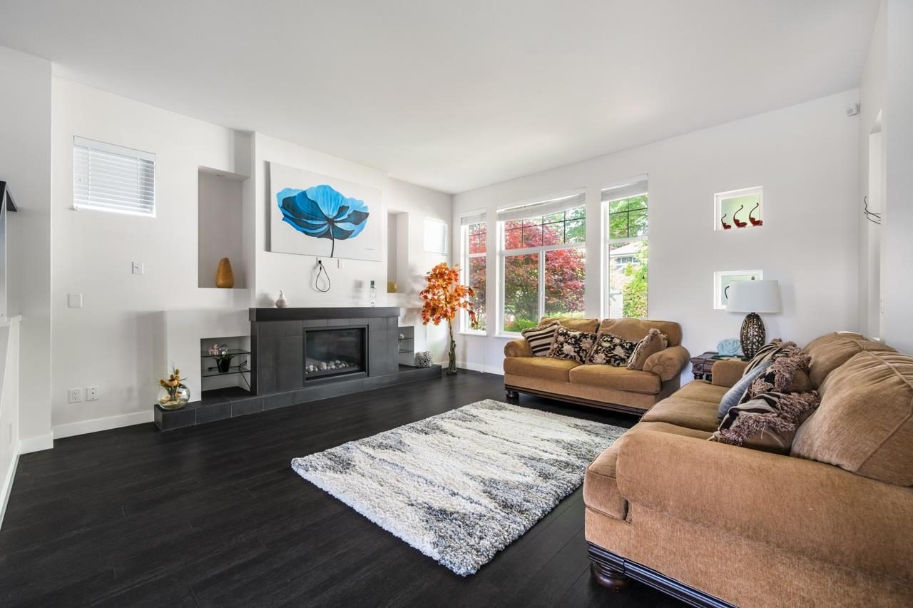 Sold: 3374 Highland Drive, Coquitlam — photo 1