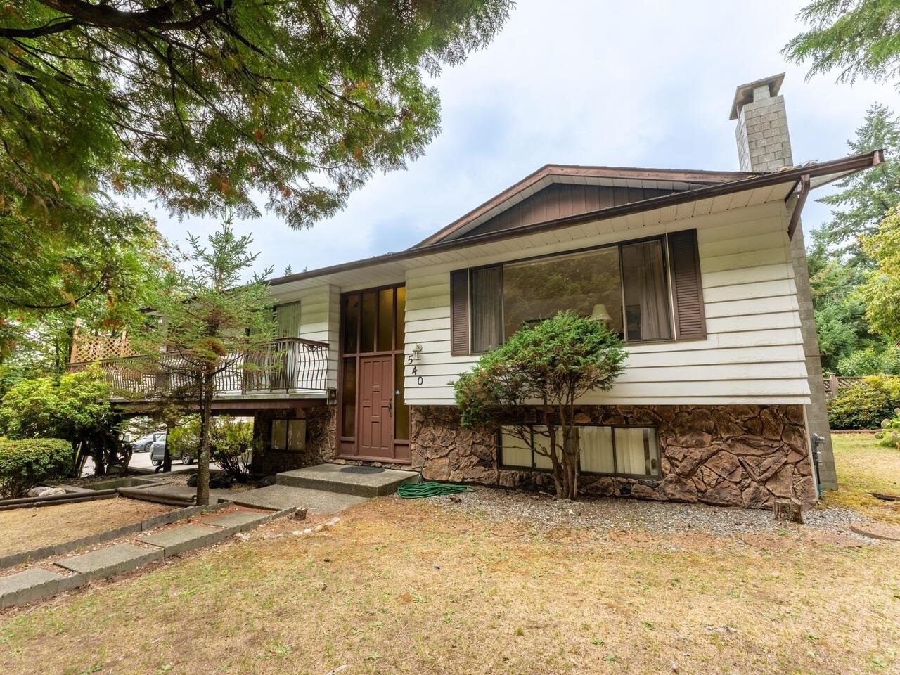 Sold: 540 Schoolhouse Street, Coquitlam — exterior